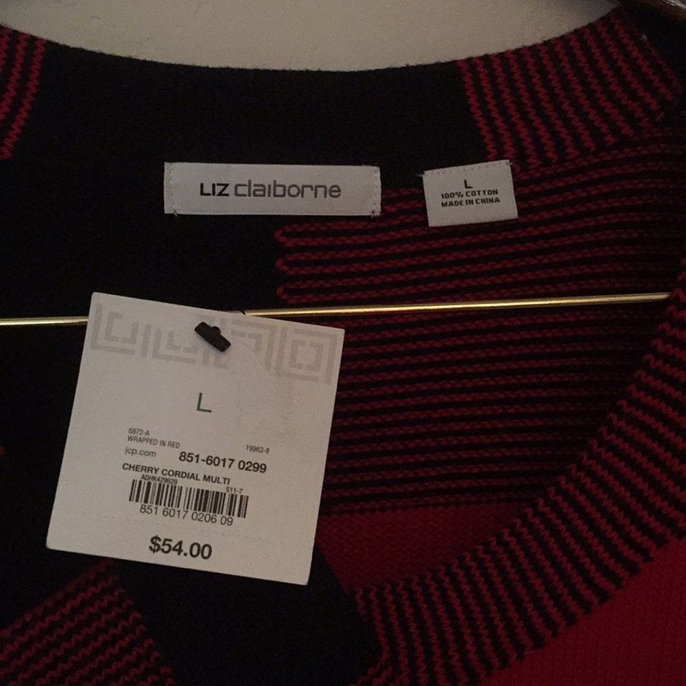 Sweater - Picture 2 of 3